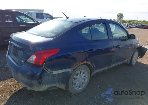 2012 Nissan Versa 1.6 S z USA, uszkodzony, nr VIN 3N1CN7AP2CL861578
